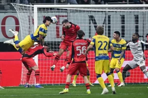 بالفيديو.. ميلان يسقط على ملعبه امام بارما في الدوري الايطالي 1 ميلان وبارما، بارما وميلان، اهداف بارما وميلان، الدوري الايطالي، الكرة الابطالية