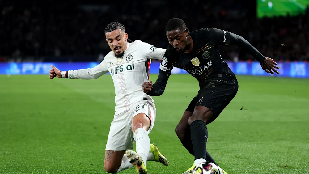 باريس سان جيرمان يقهر تشيلسي بخماسية