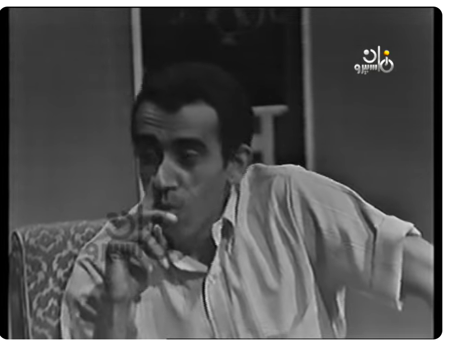 يعد الضيف أحمد أحد أهم عباقرة الكوميديا في عالم السينما والمسرح وصاحب بصمة كبيرة رغم قصر مشواره الفني والرحيل المبكر لصاحب الظل الخفيف والضلع الثالث لثلاثي أضواء المسرح مع سمير غانم وجورج سيدهم .