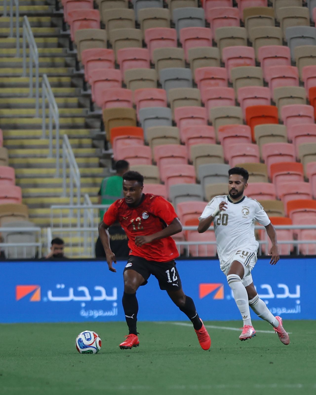 ماذا تعرف عن هيثم حسن ساحر الفراعنة بعد ظهوره الأول أمام السعودية؟ 2 هيثم حسن، مصر والسعودية، منتخب مصر، منتخب السعودية، السعودية ومصر، كاس العالم، المنتخب السعودي، رياضة