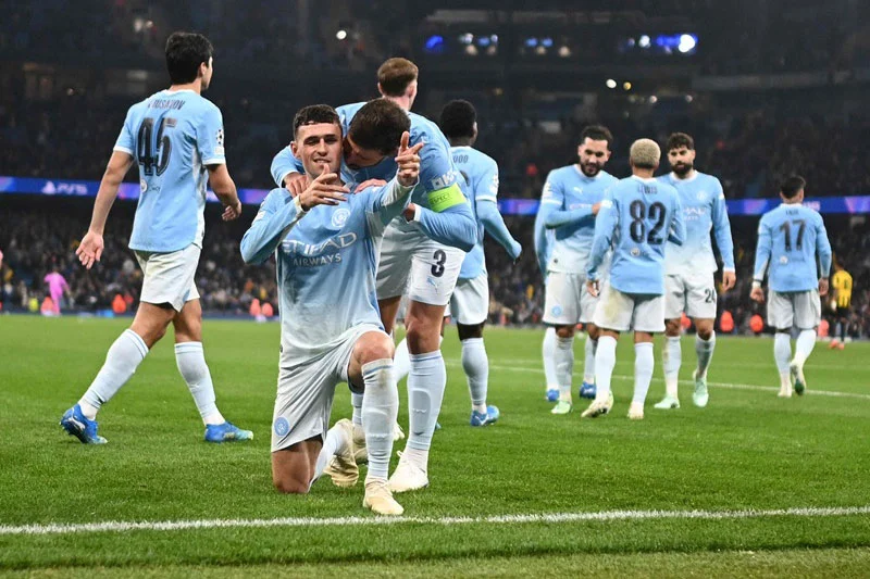 دوري أبطال أوروبا: "هاتريك" فودن يقود سيتي للتدارك على حساب أيك أثينا 2 مانشستر سيتى – أيك أثينا